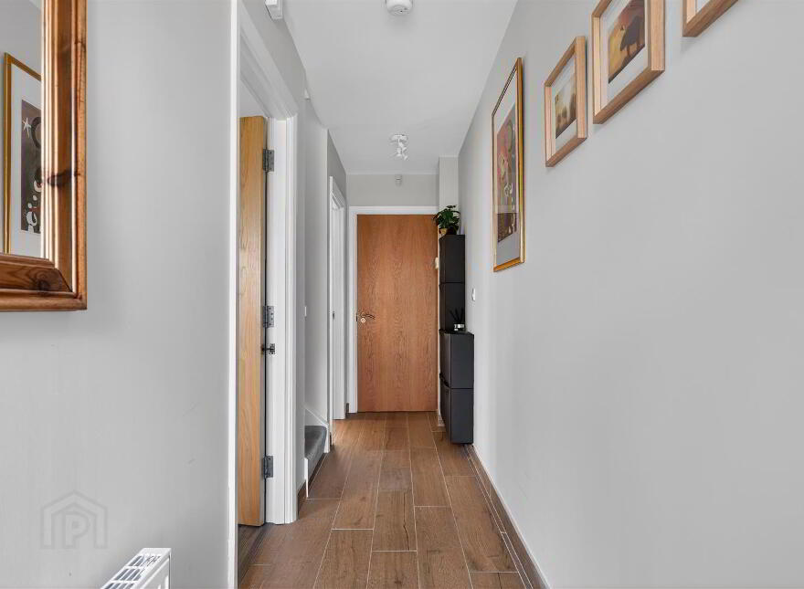 16 Eaton Court, Dunmurry, Belfast, BT17 9FT
