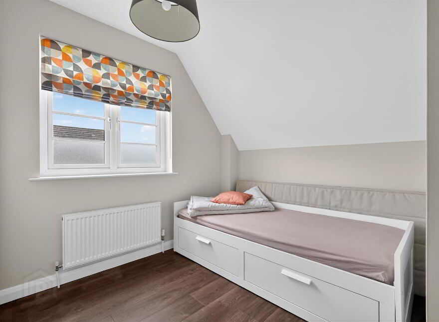 16 Eaton Court, Dunmurry, Belfast, BT17 9FT