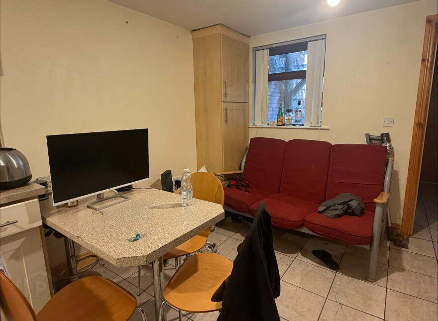 Unit 2, 82 Fitzroy Avenue, Belfast, BT7 1HX