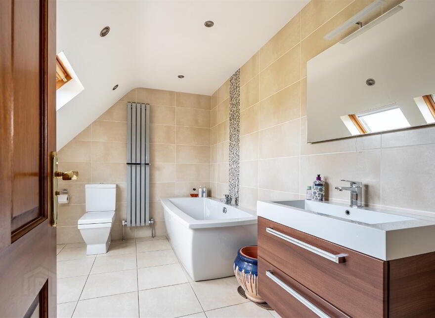 68B Rathmore Road, Dunadry, BT41 2HX