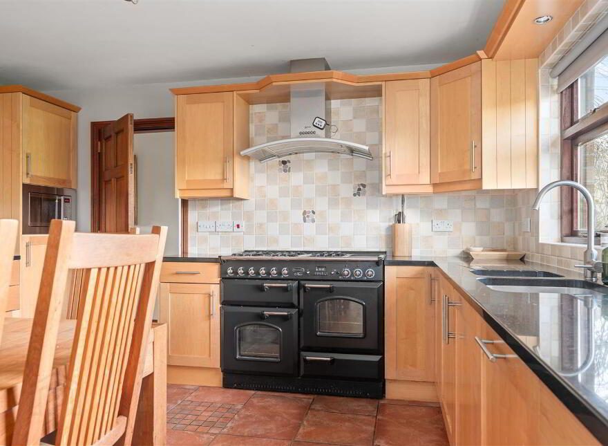 68B Rathmore Road, Dunadry, BT41 2HX