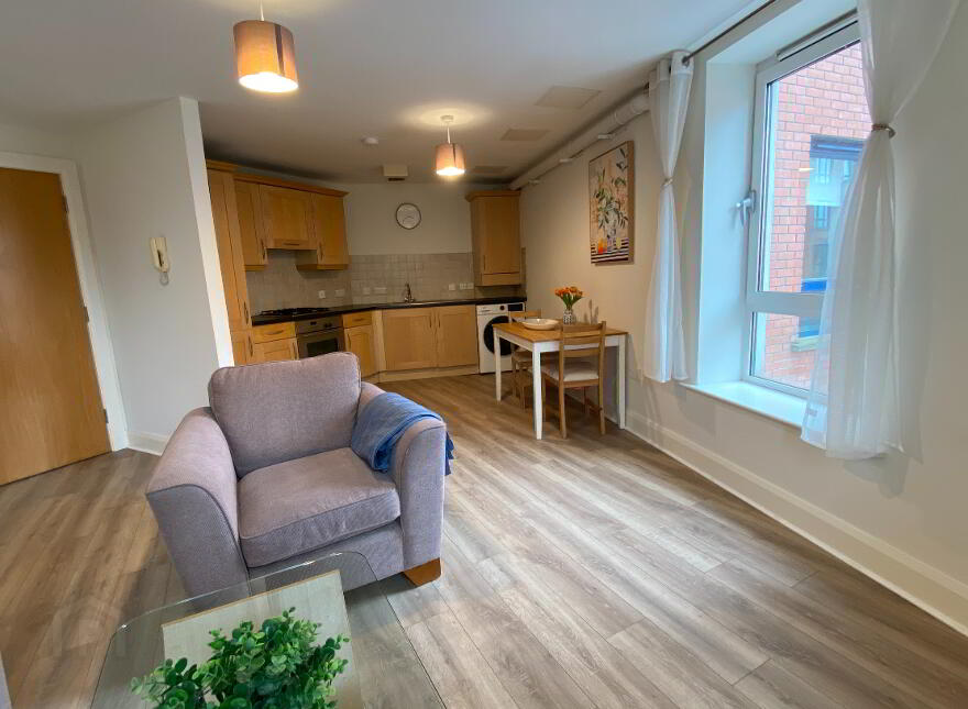 E2.3 Whitehall Square, 181 Sandy Row, Belfast, BT12 5EG