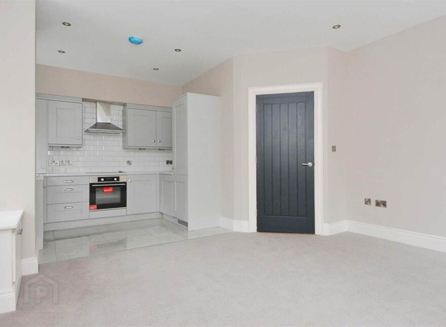 Rosevale House, 171r Moira Road, Lisburn, BT28 1RW