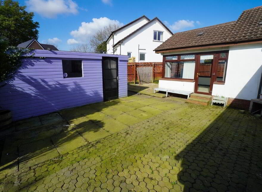 36 Broadlands, Carrickfergus, BT38 7BL