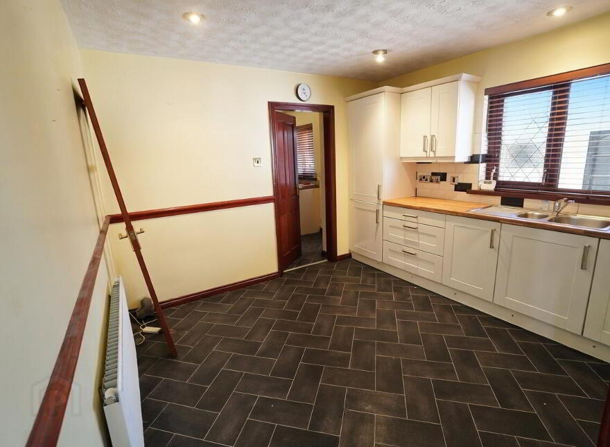 36 Broadlands, Carrickfergus, BT38 7BL