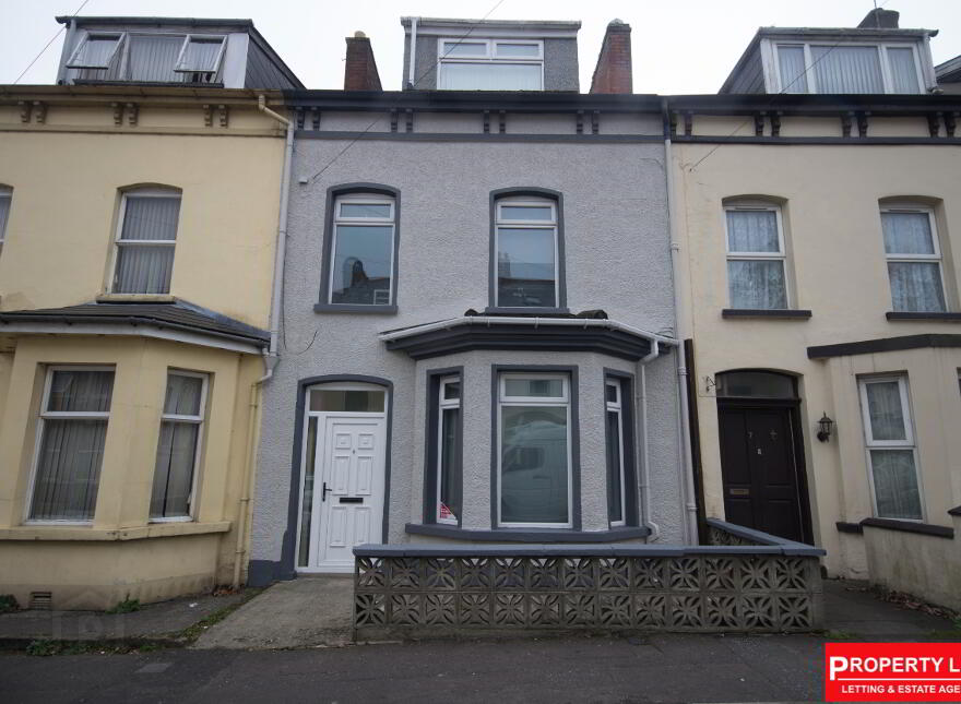 STUDENT ACCOMMODATION, 5 Fairman Place, Derry/Londonderry, BT48 7LD