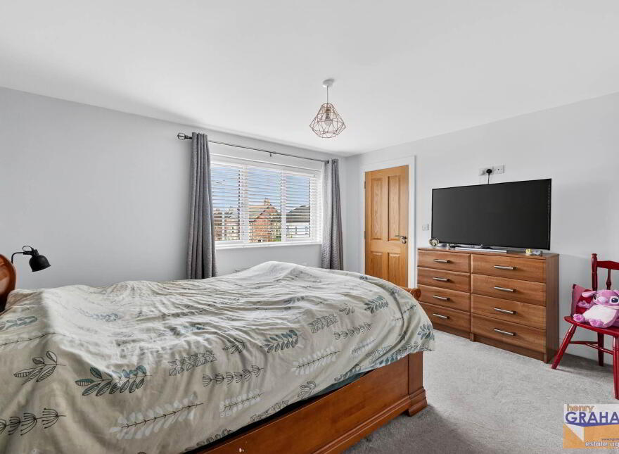 2 Magheralave Grange, Lisburn, BT28 3BZ