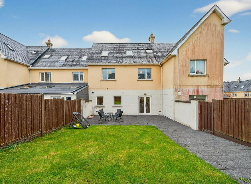 14 Cedarwood Drive, Kilmoney, Carrigaline, P43CC96