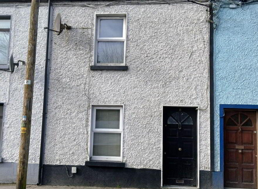 8 St. Kieran`s Tce, Coosan Road, Athlone, N37V046