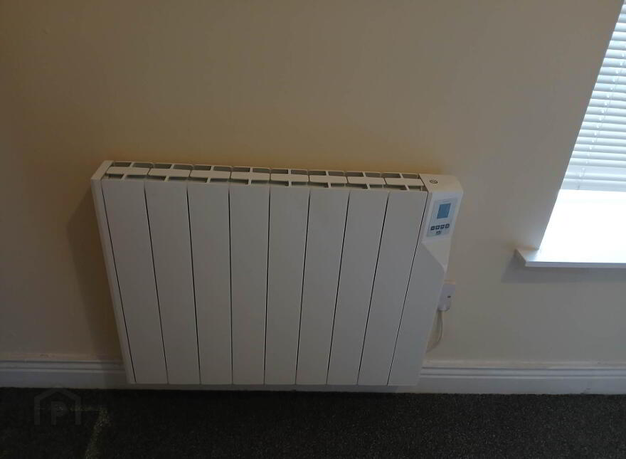 8 St. Kieran`s Tce, Coosan Road, Athlone, N37V046