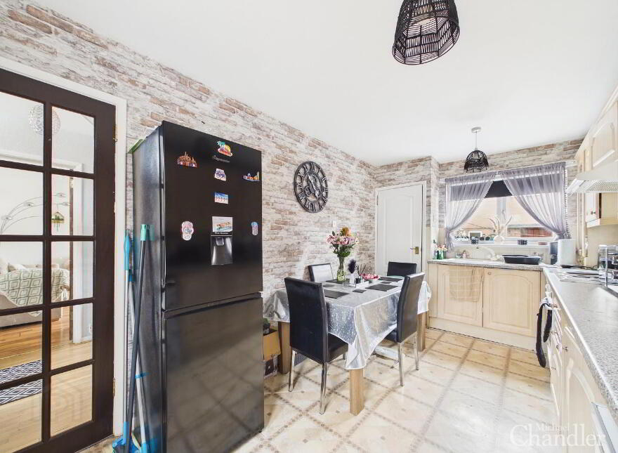 46 Kinross Avenue, Belfast, BT5 7GH