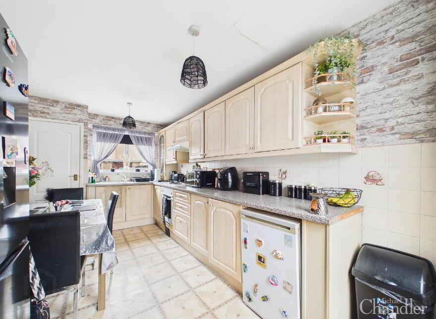 46 Kinross Avenue, Belfast, BT5 7GH