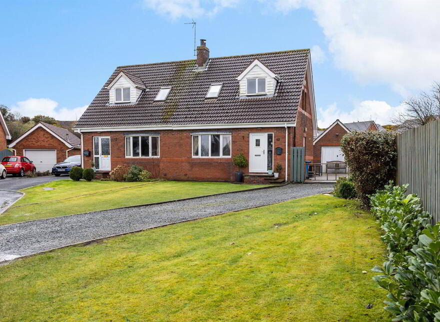 7 Ashburn, Ballynahinch, BT24 8DQ