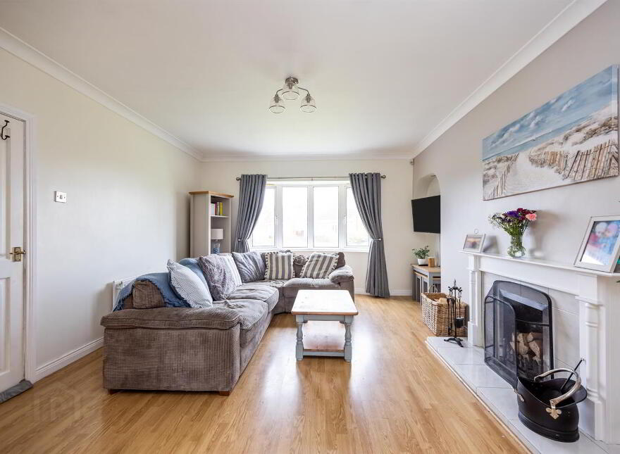 7 Ashburn, Ballynahinch, BT24 8DQ