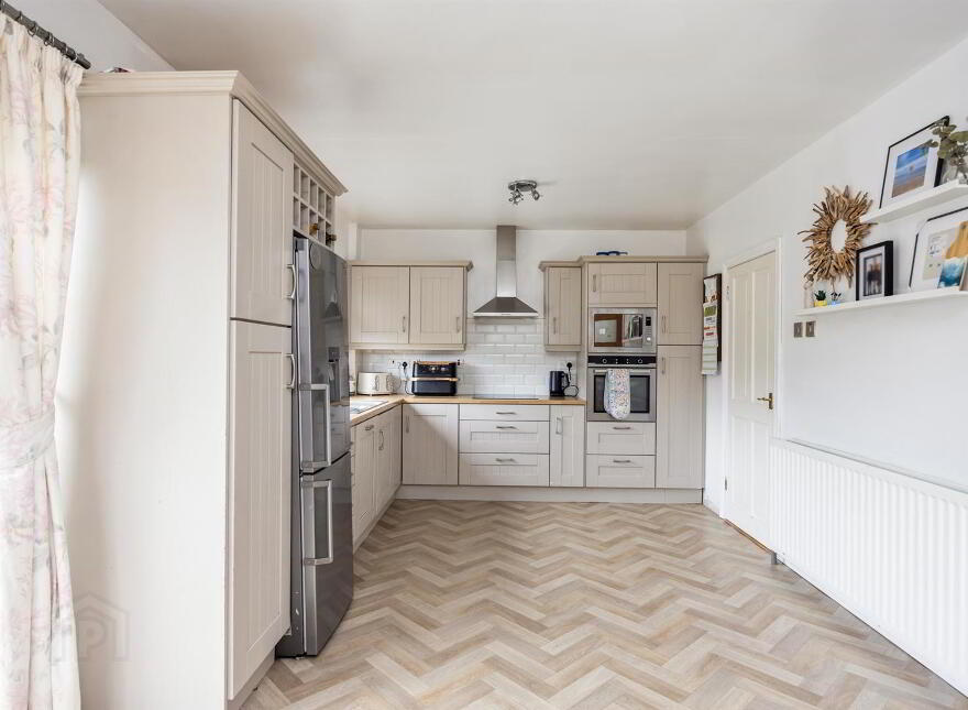 7 Ashburn, Ballynahinch, BT24 8DQ