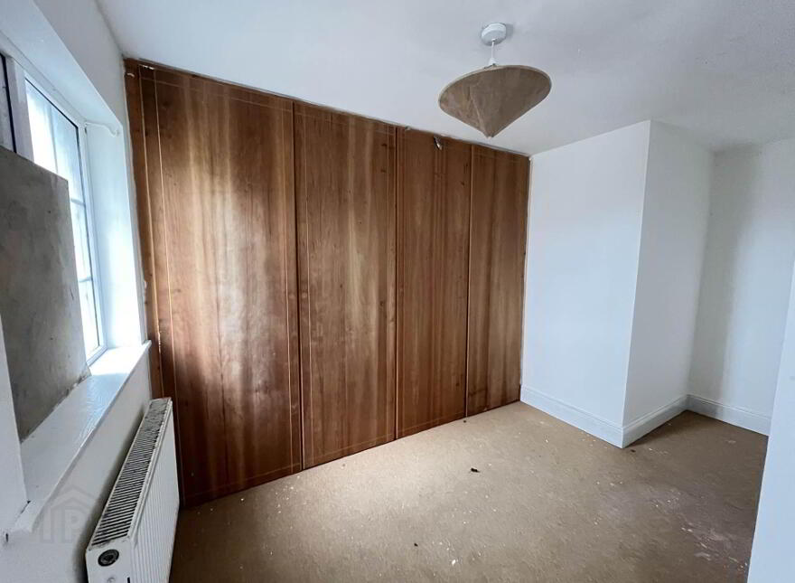 Red City, Fethard, E91PP86