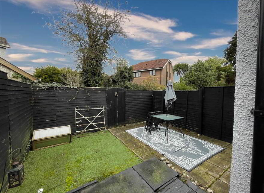 127 Kingsway, Dunmurry, Belfast, BT17 9NS