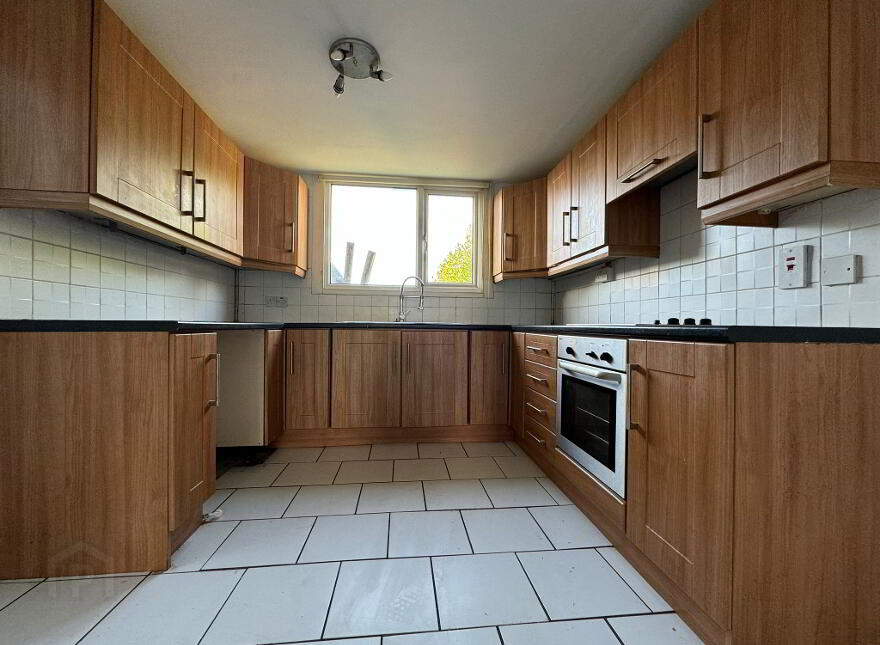 72 Ellis Street, Carrickfergus, BT38 8AZ