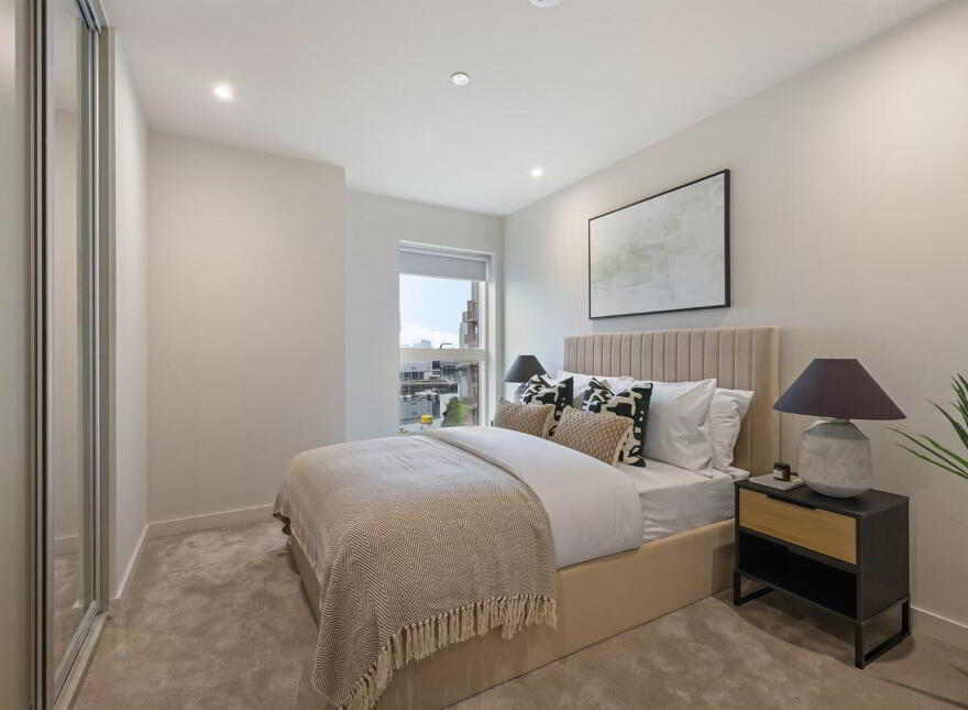 Lady Pirrie House, 2 Bedroom Apartment, 5 Shipwright Way, Titanic Quar...Belfast, BT3 9FU