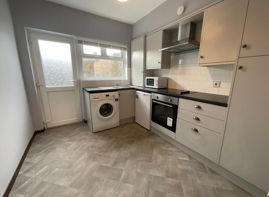 8 Orkney Street, Belfast, BT13 3GR