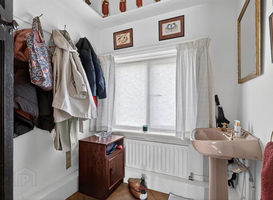 14 Malone Hill Park, Belfast, BT9 6RD