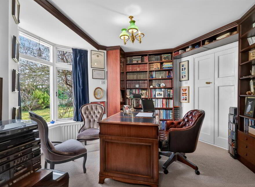14 Malone Hill Park, Belfast, BT9 6RD