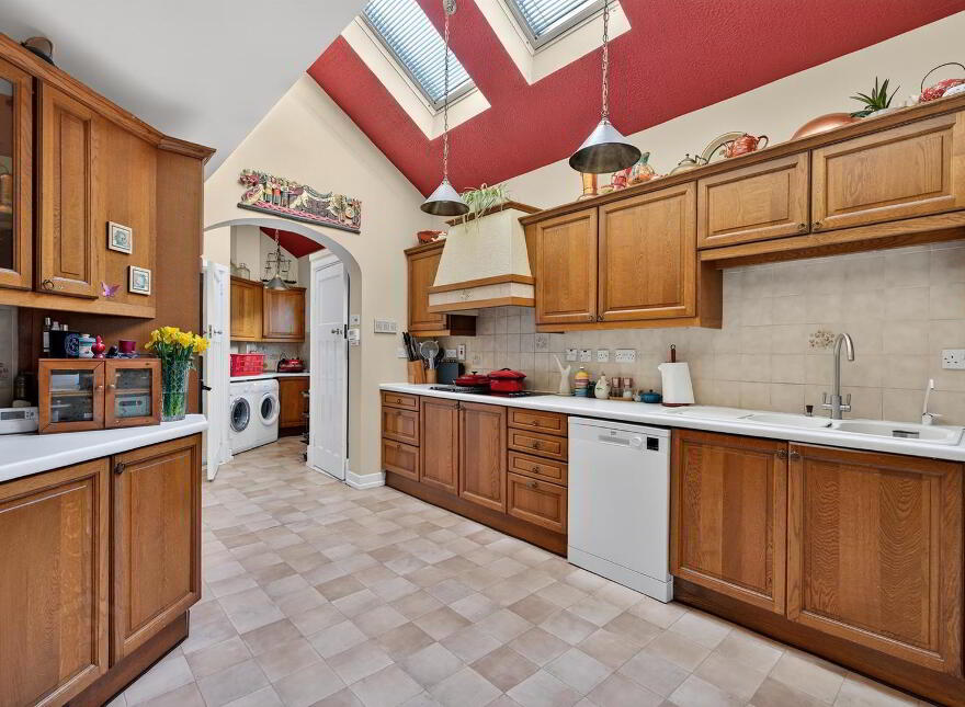 14 Malone Hill Park, Belfast, BT9 6RD