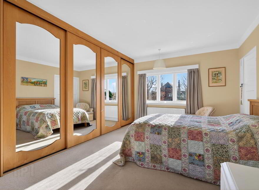 14 Malone Hill Park, Belfast, BT9 6RD