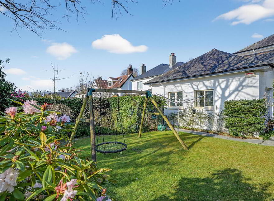 14 Malone Hill Park, Belfast, BT9 6RD