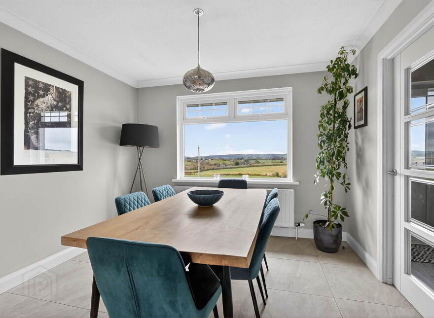 30 Glenariff Drive, Comber, BT23 5HA