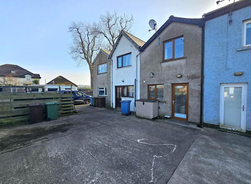 3 Hilden View, Tullynacross Road, Lisburn, BT27 5SF