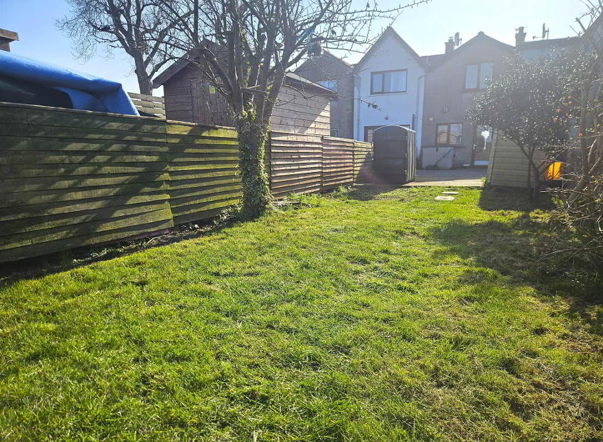 3 Hilden View, Tullynacross Road, Lisburn, BT27 5SF