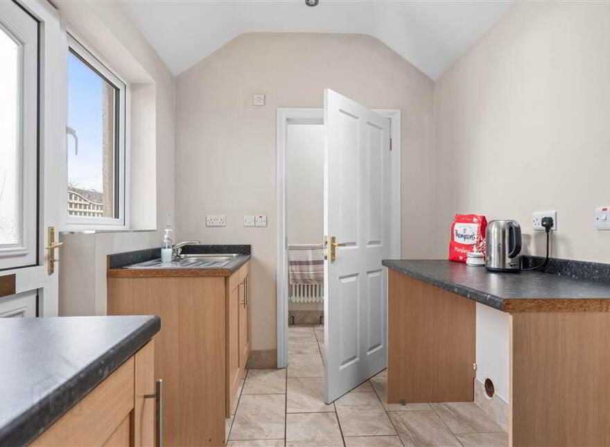 42 Market Road, Ballymena, BT43 6EL