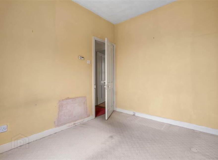 42 Market Road, Ballymena, BT43 6EL