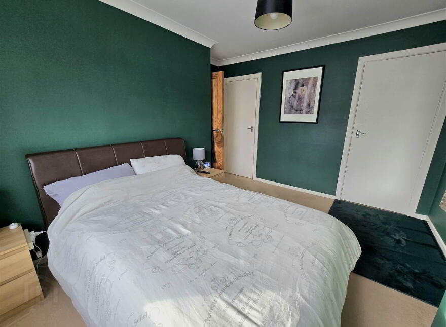 7 Legacurry Road, Ravarnet, Lisburn, BT27 5LZ