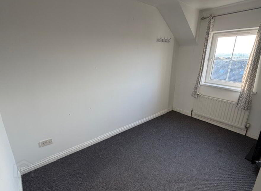 17 Galgorm Court, Galgorm, Ballymena, BT42 1GY