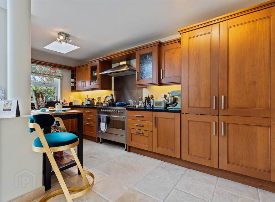 17 Demesne Gate, Off Demesne Road, Holywood, BT18 9FR