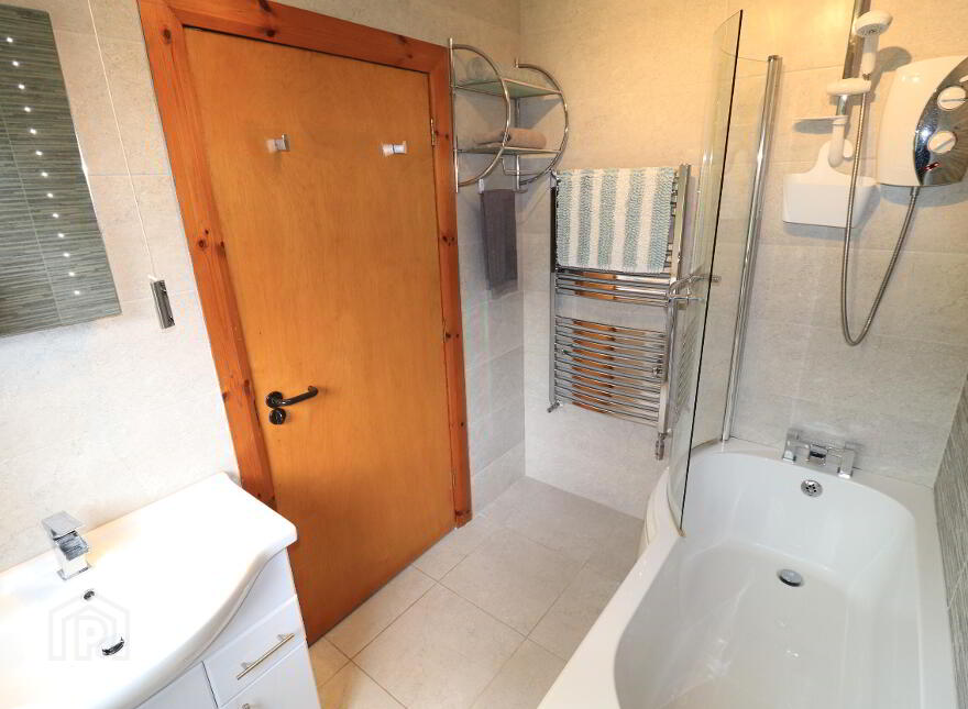 12 Tully Bay Marina, Lough Shore Road, Enniskillen, BT93 7DX