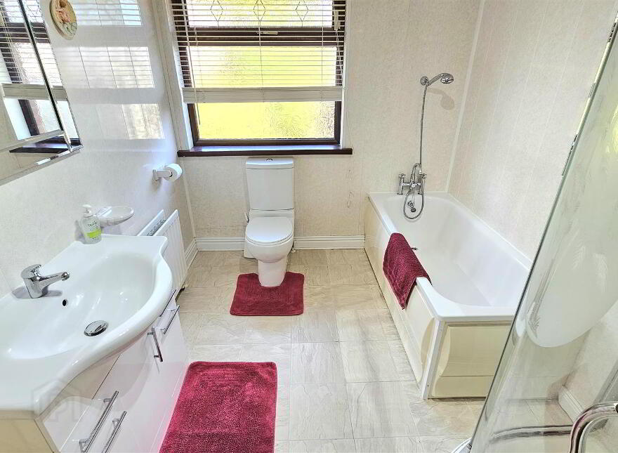 35 Meadow Hill, Carrickfergus, BT38 9ER