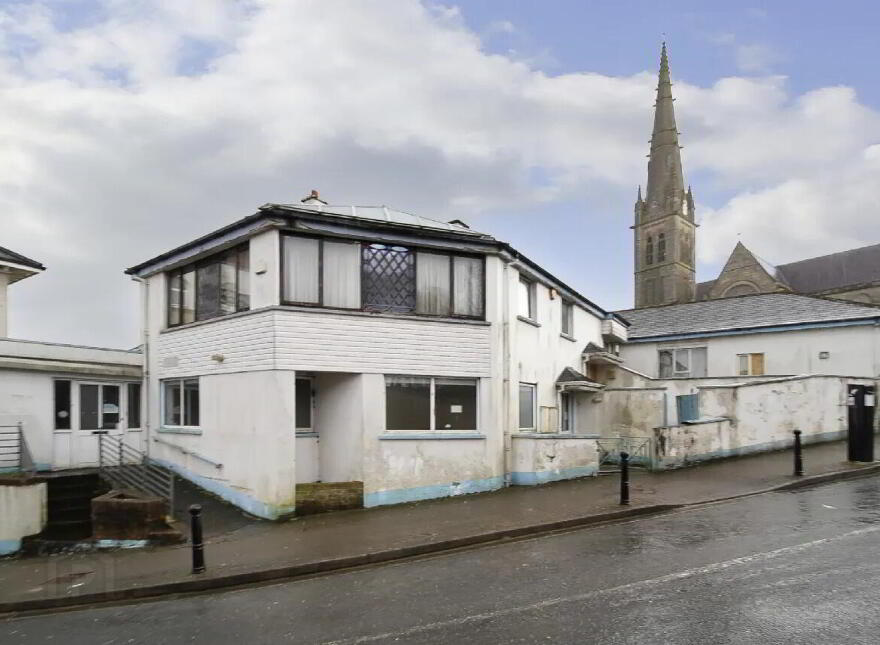 Castle Street, Letterkenny