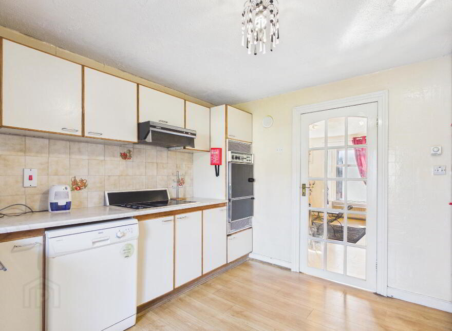 2 Suirside Place, Thurles, E41WK63