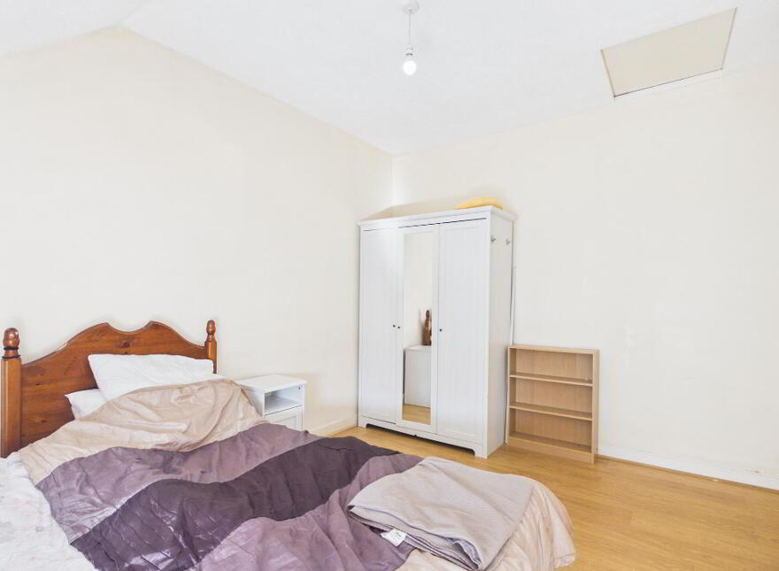 2 Suirside Place, Thurles, E41WK63