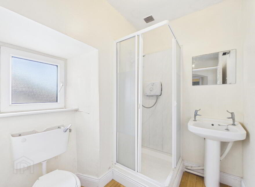 Main Street, Littleton, Littleton, E41C7K8