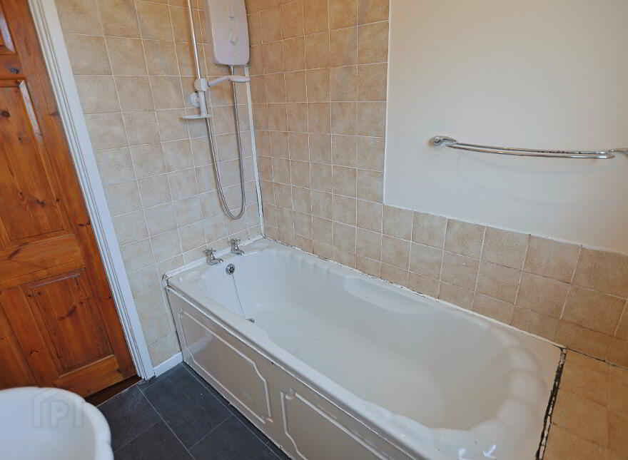 9 Queen Street, Portadown, BT62 3BB