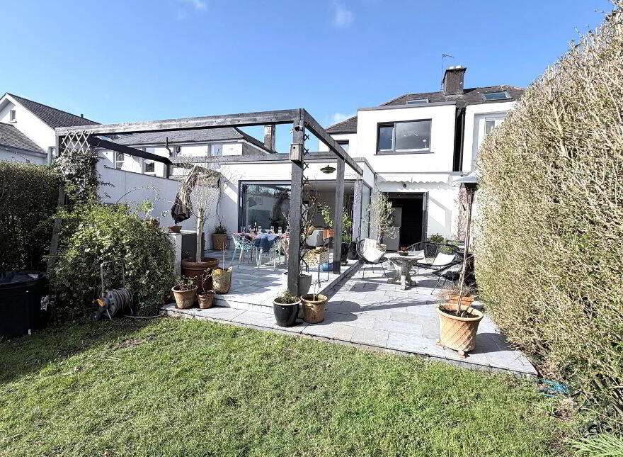 Clonlea, Cross Douglas Road, Douglas, T12E6F8