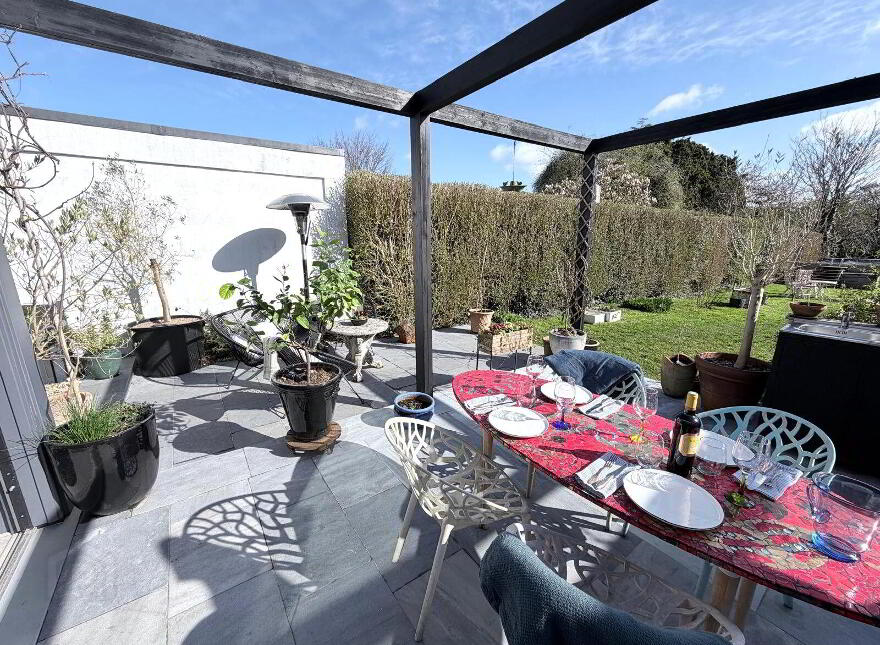 Clonlea, Cross Douglas Road, Douglas, T12E6F8