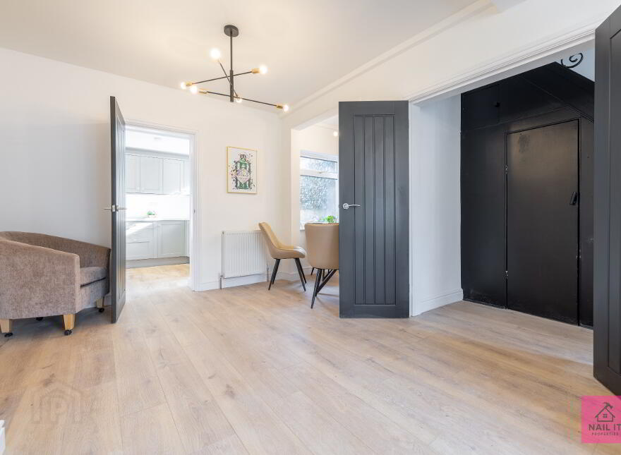 27 Sandbrook Park, Belfast, BT4 1NL