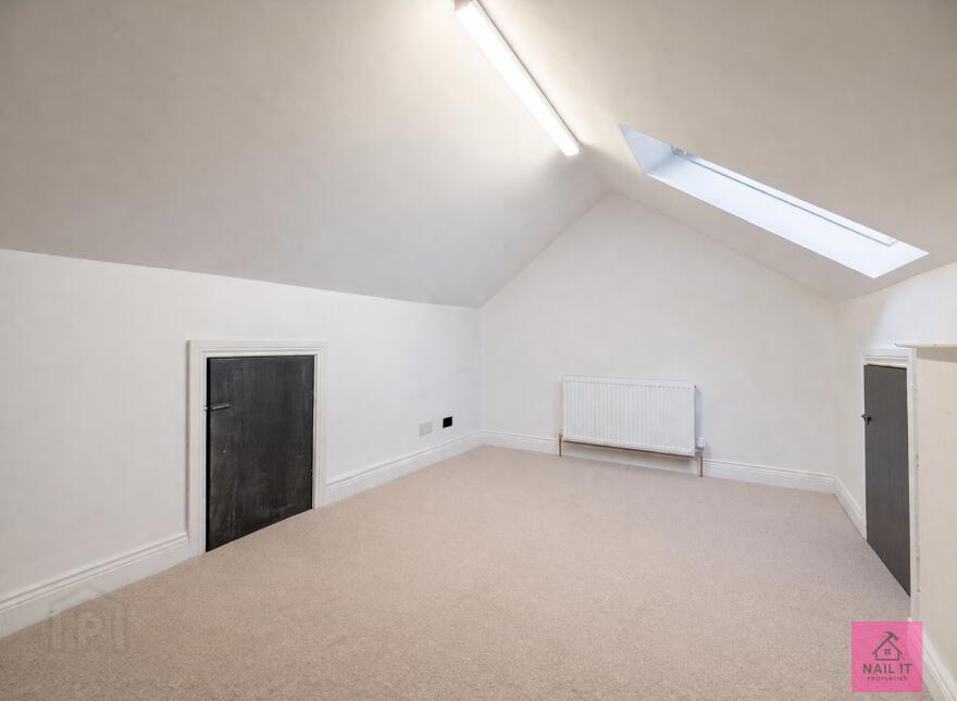 27 Sandbrook Park, Belfast, BT4 1NL