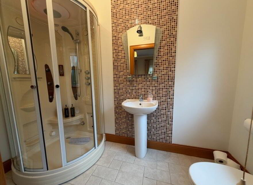161 Galgorm Road, Ballymena, BT42 1DE