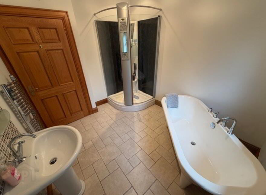 161 Galgorm Road, Ballymena, BT42 1DE